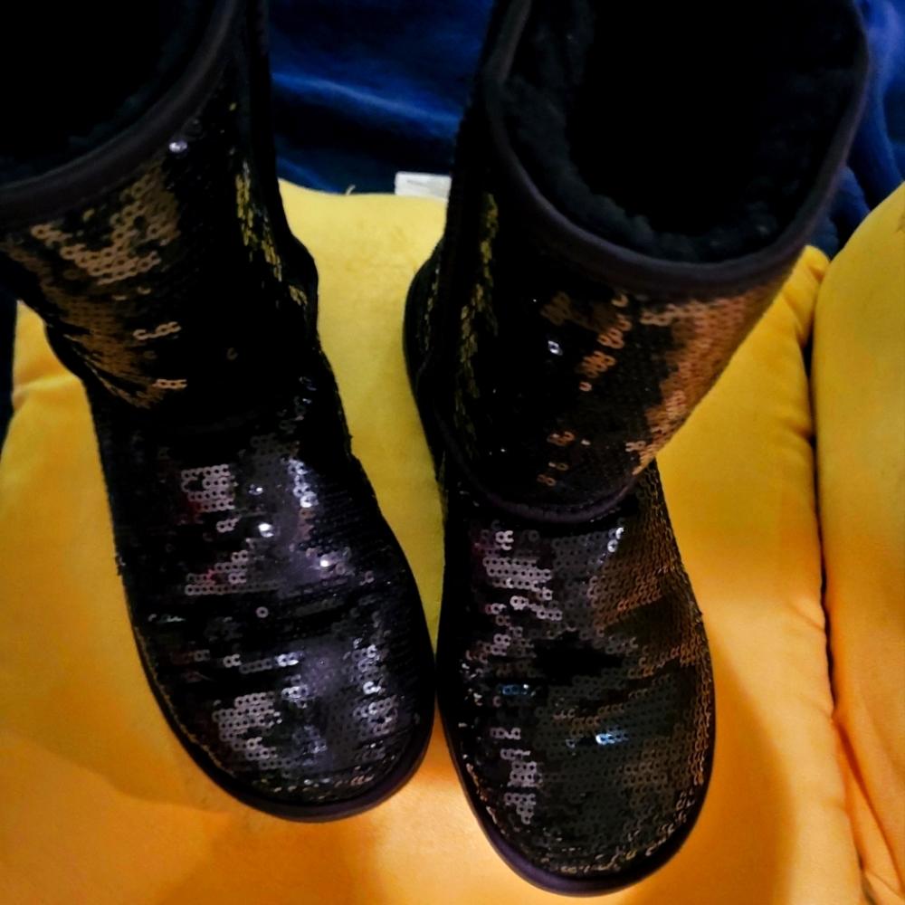 UGG Sequin Boots size 5